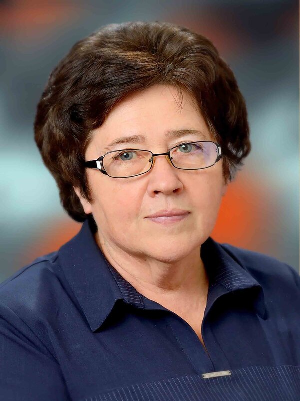 Козлова Людмила Николаевна.